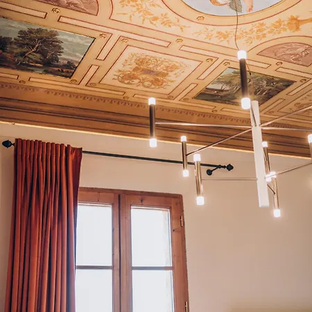 Palazzo Tamanti - 4br Estate Montalcino