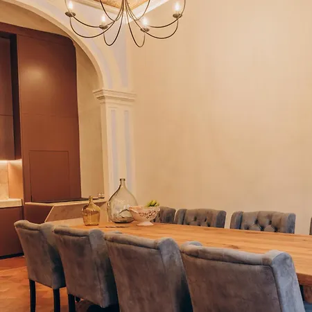 Palazzo Tamanti - 4br Estate Villa Montalcino